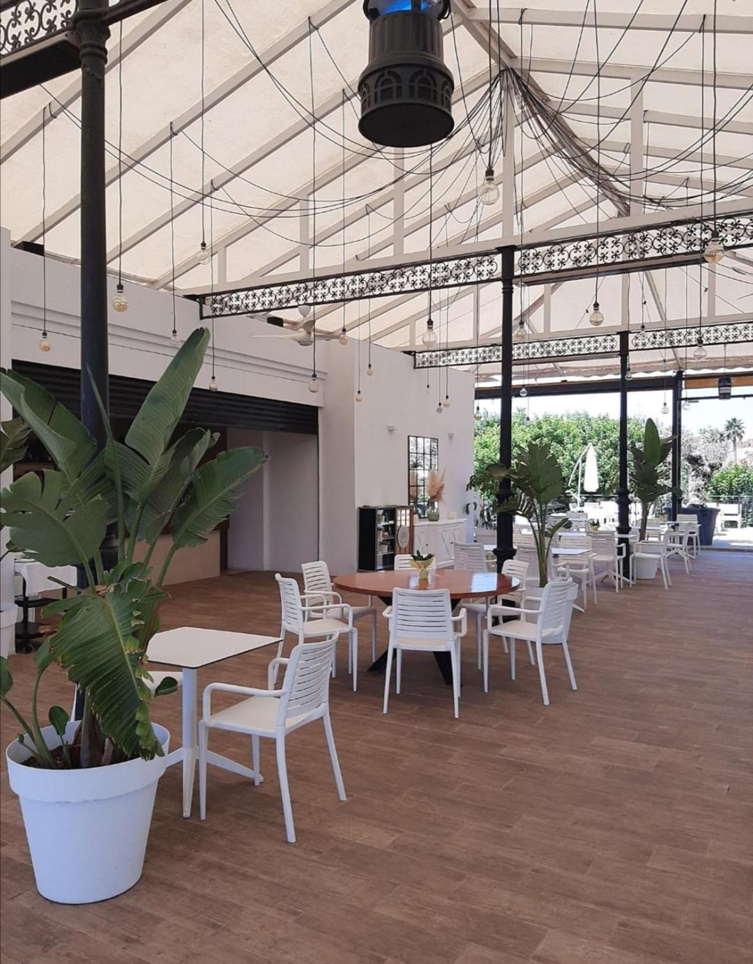 Hotel Alicante Golf Екстериор снимка