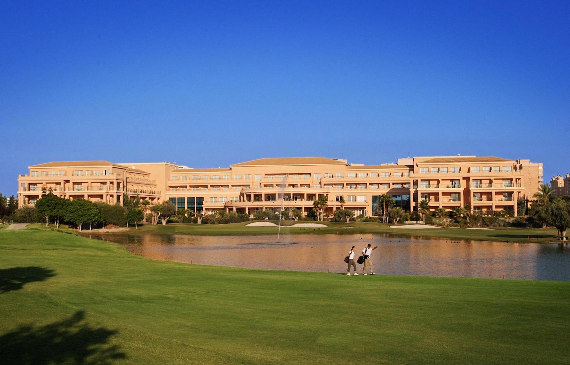 Hotel Alicante Golf Екстериор снимка