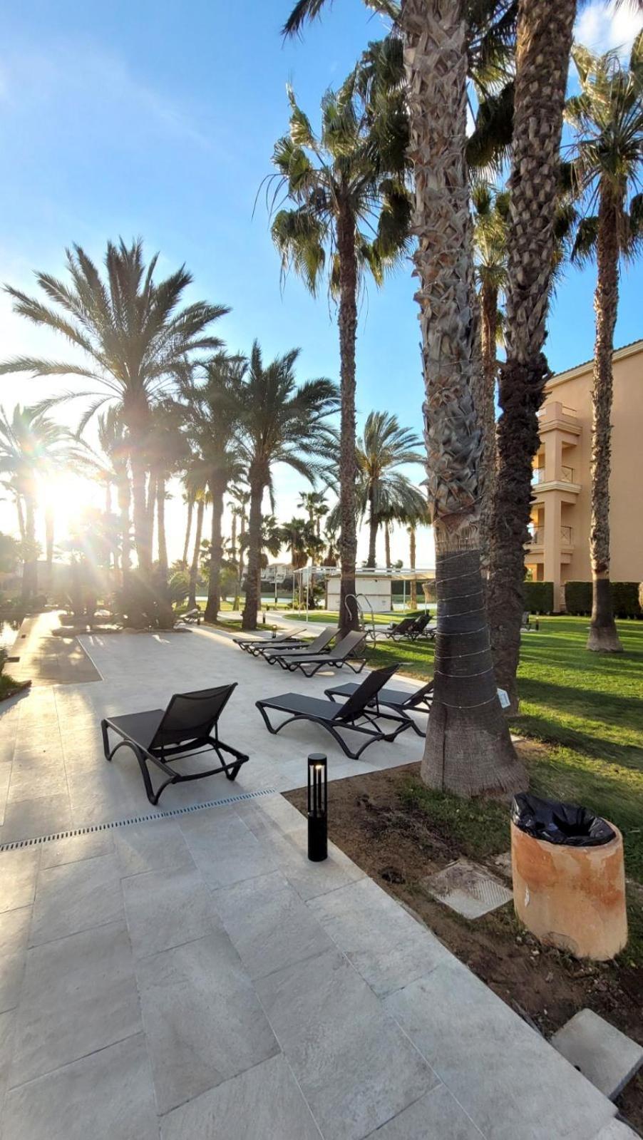 Hotel Alicante Golf Екстериор снимка