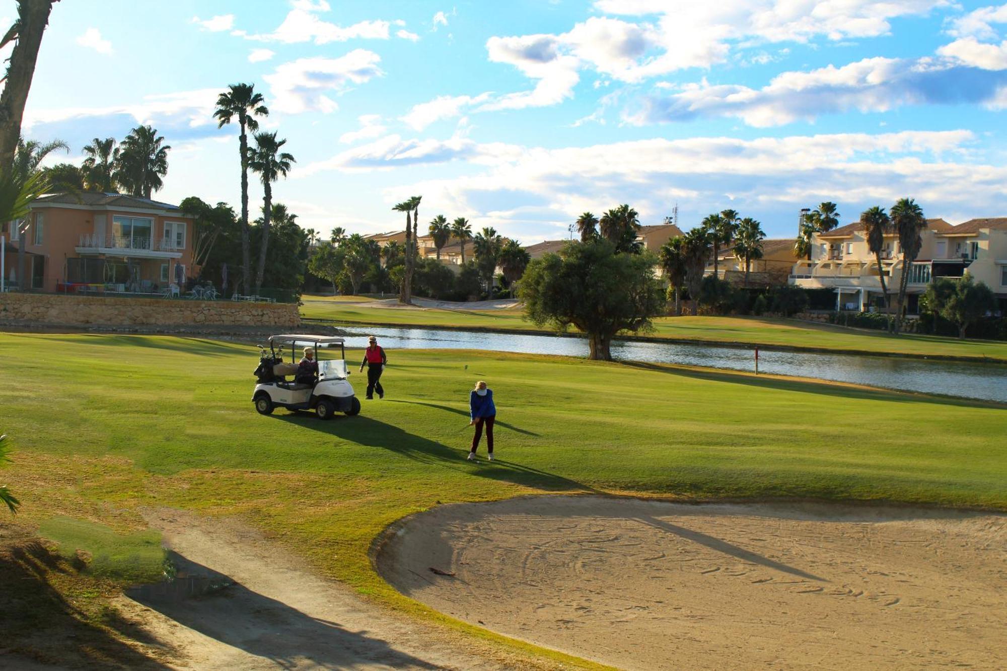 Hotel Alicante Golf Екстериор снимка