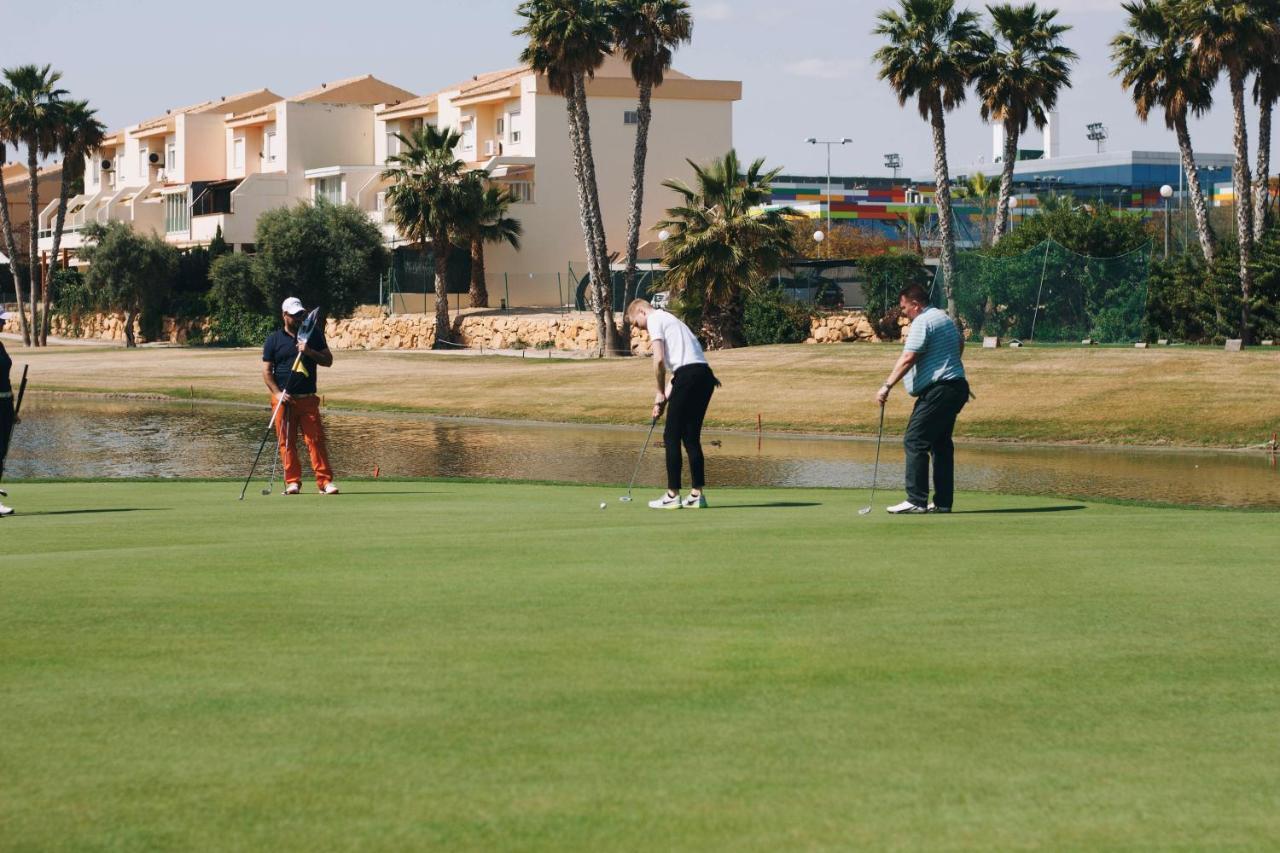 Hotel Alicante Golf Екстериор снимка